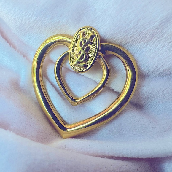 YSL Scarf Ring Heart Shape Gold Logo RARE 1980s Vintage yves saint laurent - Picture 10 of 11